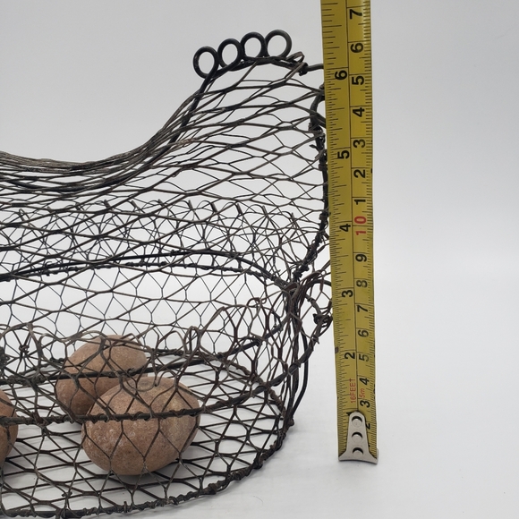 Wire Nesting Hen And 3 Rock Eggs - Picture 4 of 5